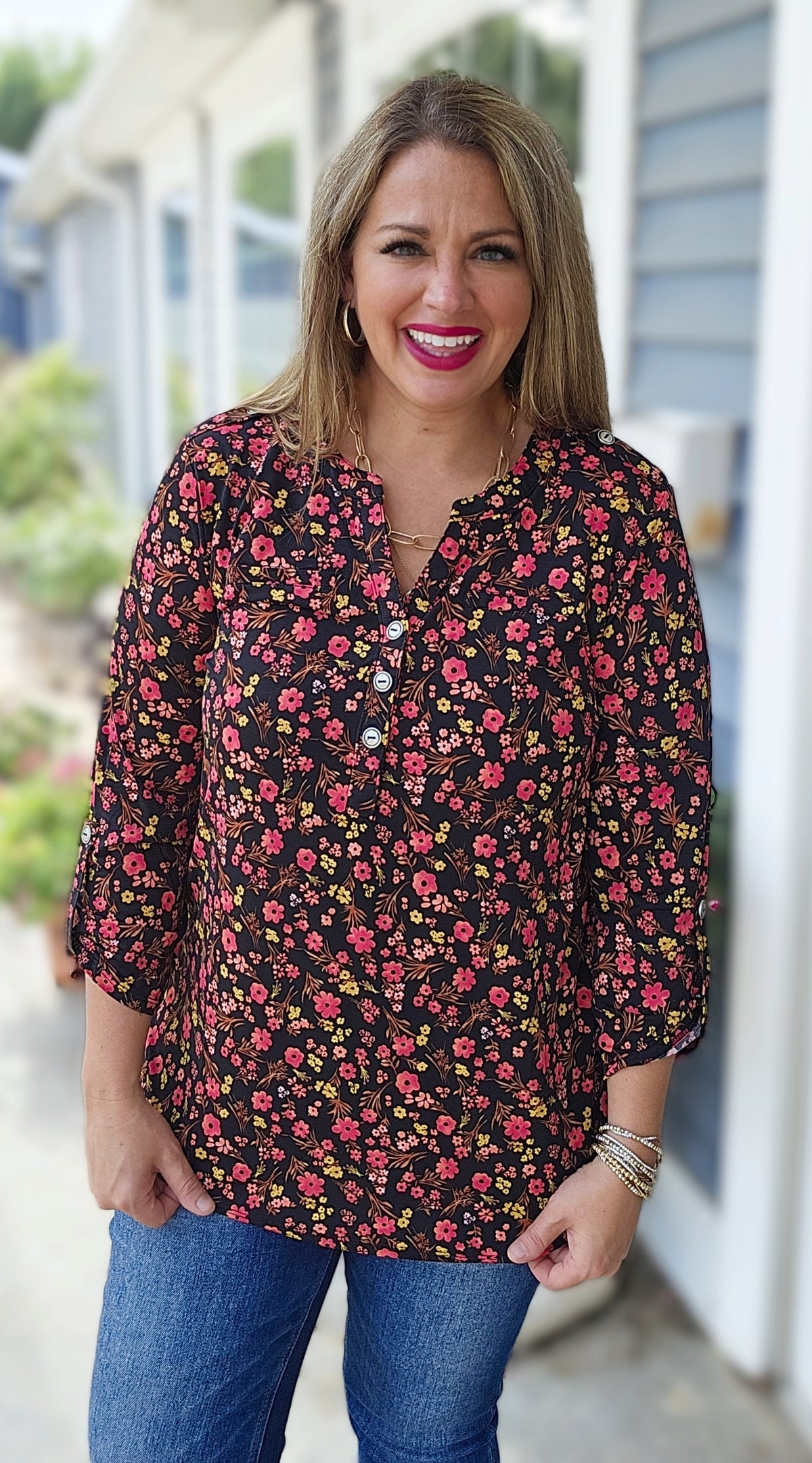 DEAR SCARLETT BLACK/RED FLORAL LUXE LIZZY TOP