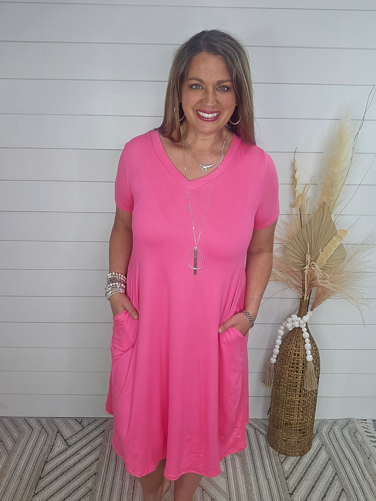 BUTTER SOFT V NECK BASIC DRESS - FUCHSIA