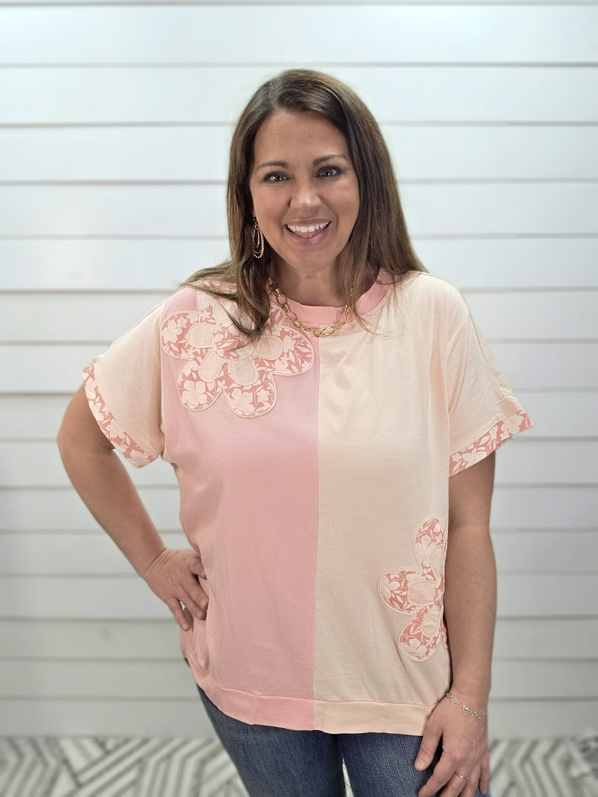 PEACH/PINK COLORBLOCK FLORAL KNIT TOP