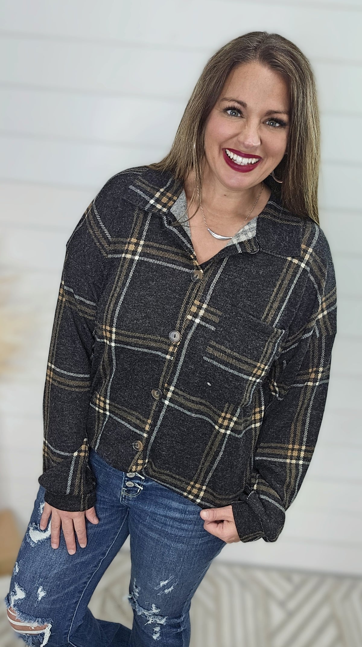 BLACK/CAMEL CHECK BUTTON DOWN TOP