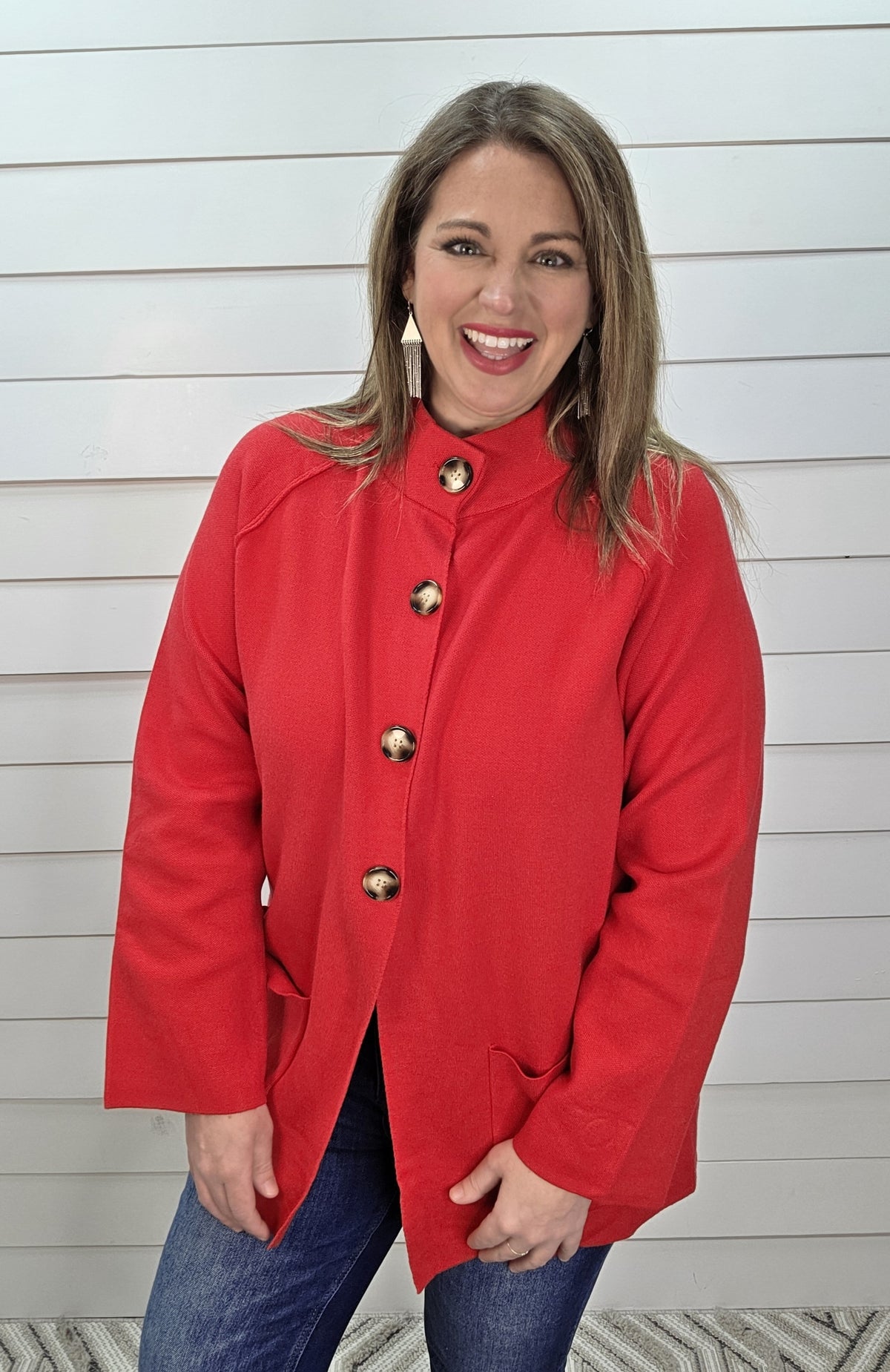 RED COLLARED BUTTON FRONT WRAPPED CARDIGAN/SWEATER