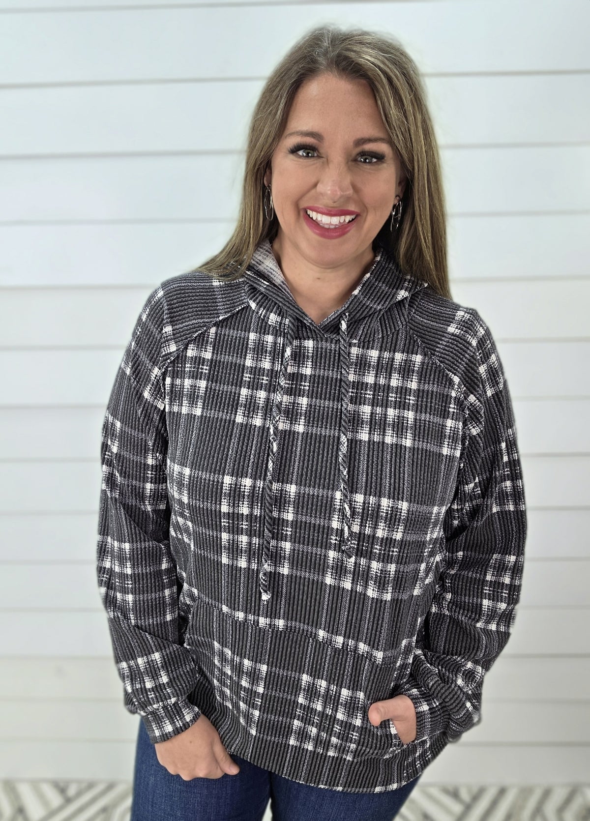 CHARCOAL PLAID RAISED RIBBED HOODIE