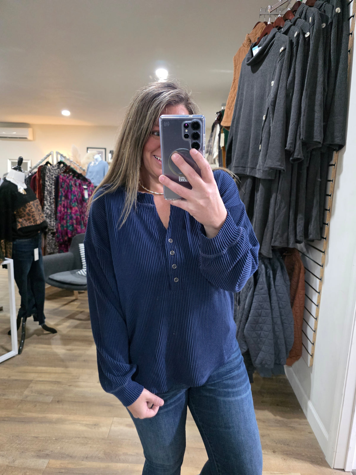 NAVY RAISED RIBBED V NECK HENLEY TOP