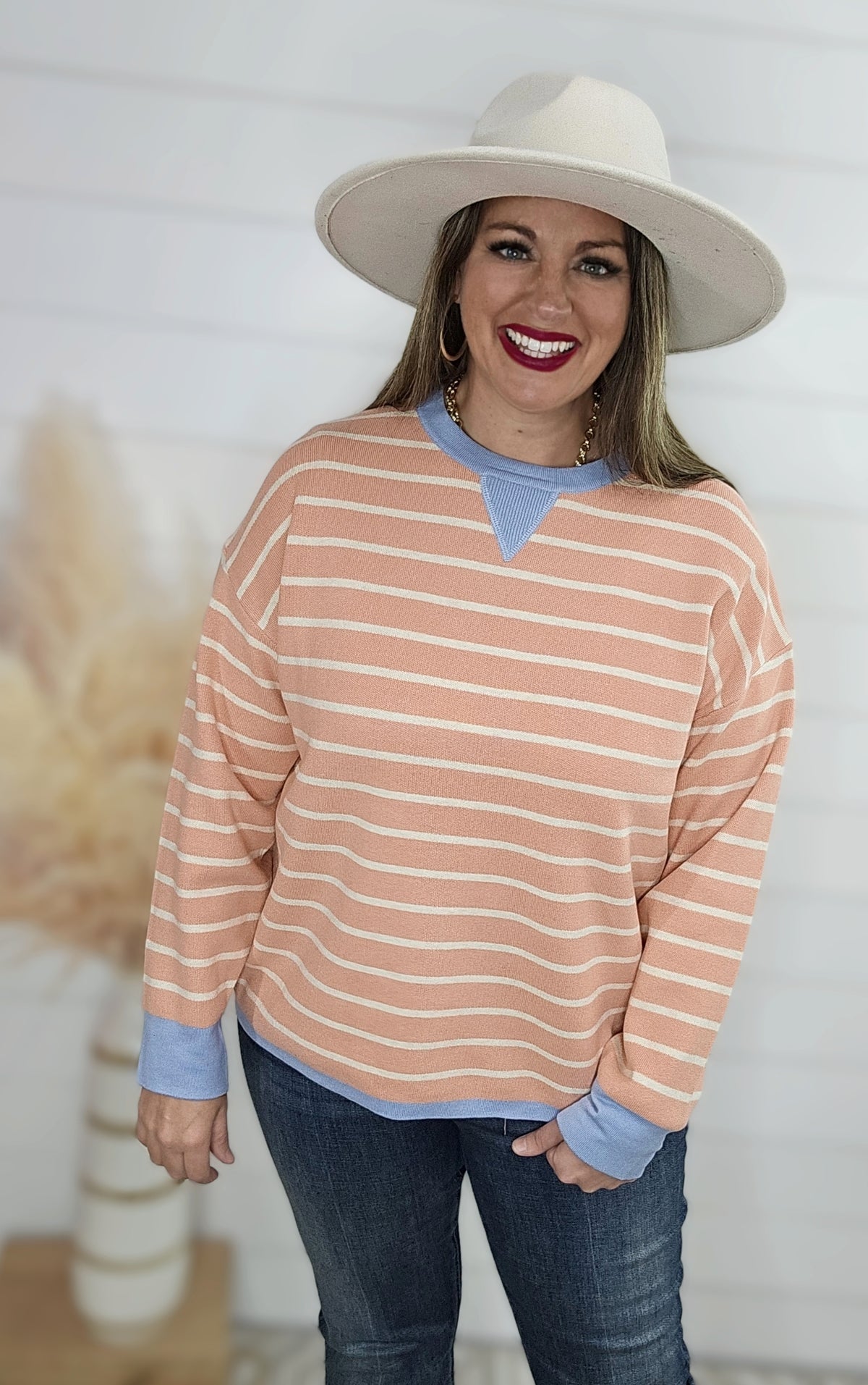 SALMON/BLUE STRIPED CREW NECK PULLOVER