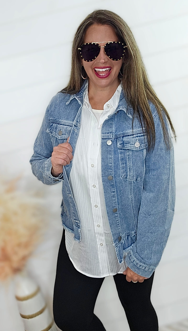 WHITE TEXTURED BUTTON DOWN TOP