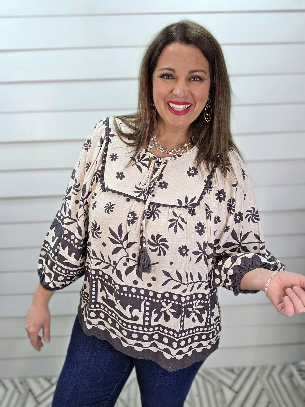 ASH MOCHA PRINTED 3/4 SLEEVE WOVEN TOP
