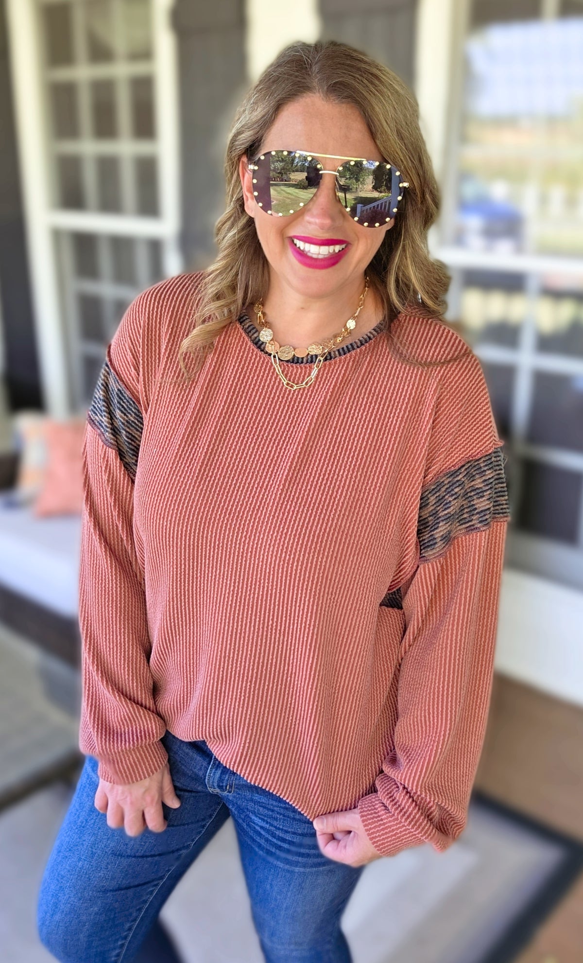 RUST RAISED RIBBED KNIT TOP WITH LEOPARD ACCENT SLEEVE