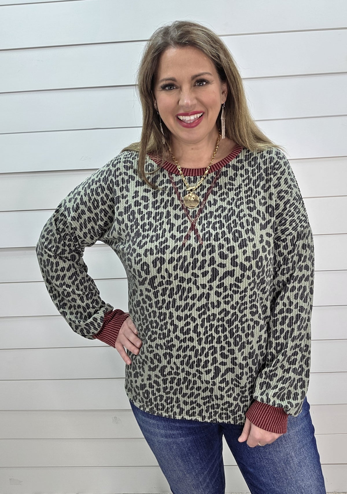 OLIVE ANIMAL PRINT RAISED RIBBED TOP W/ BURGUNDY TRIM