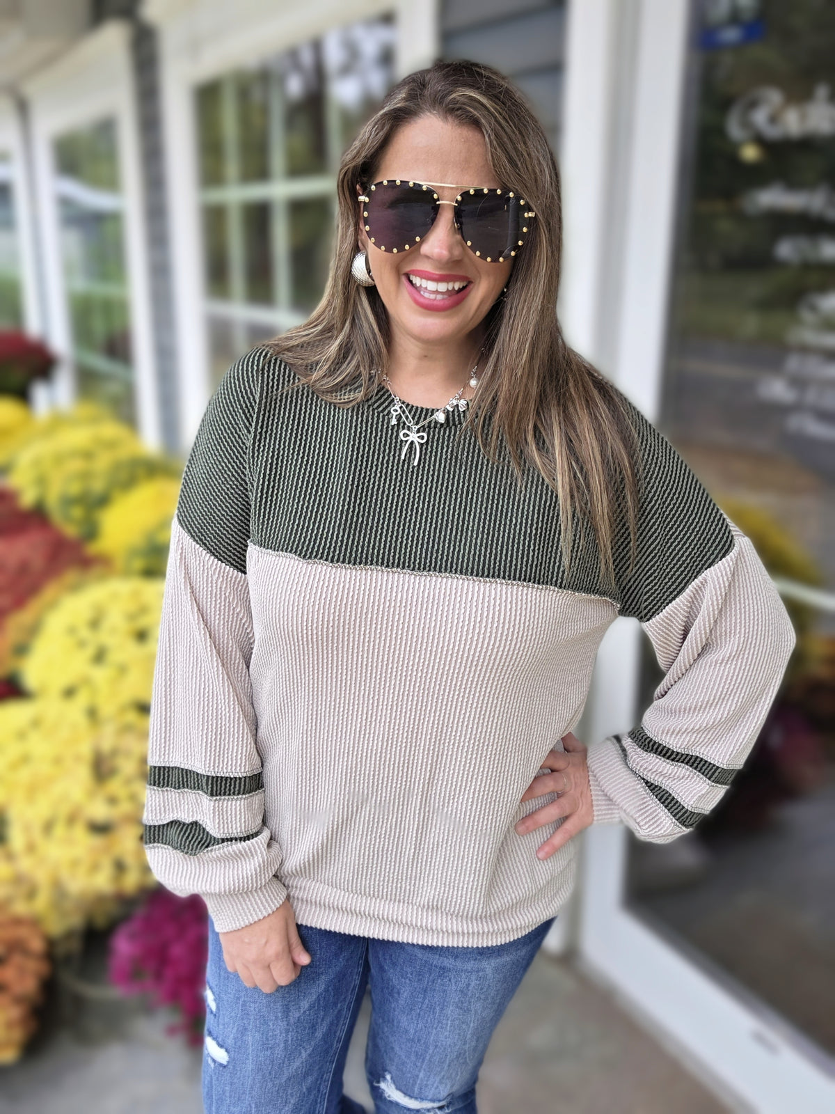 TAUPE/OLIVE RAISED RIBBED COLORBLOCK KNIT TOP