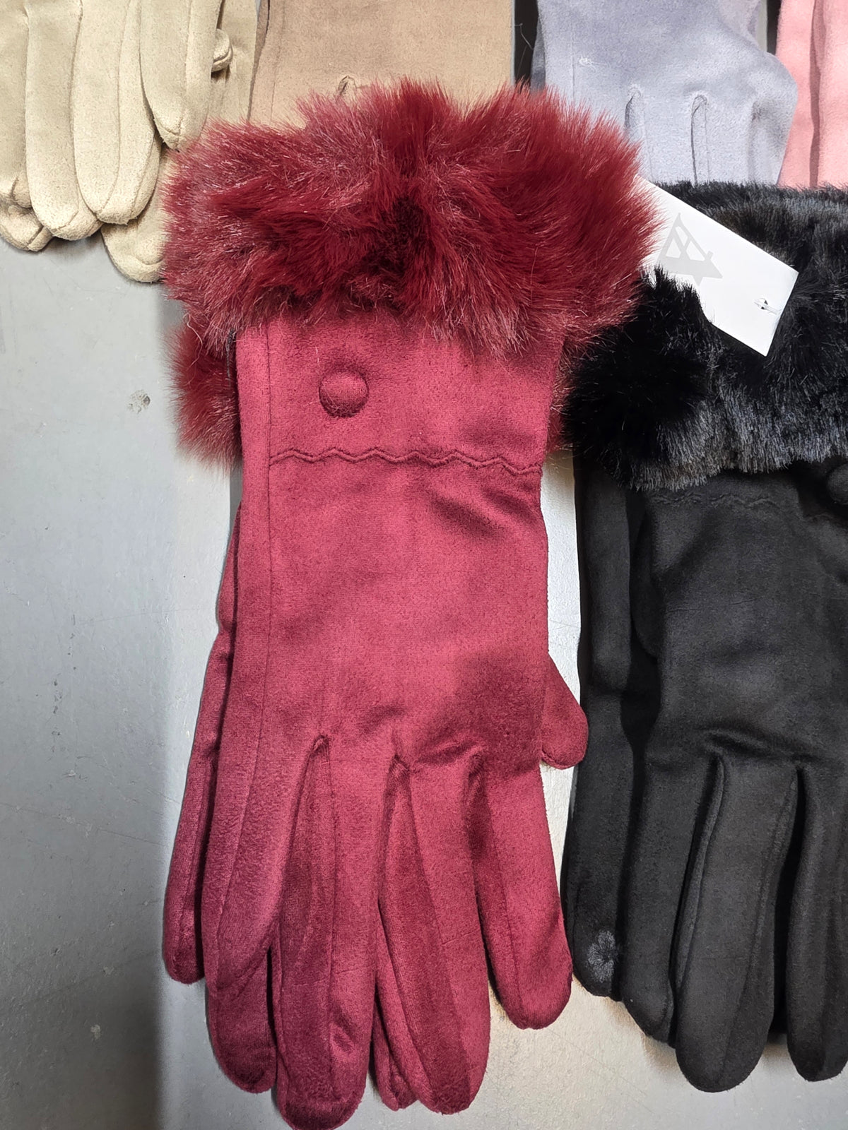 FAUX SUEDE FAUX FUR TRIMED GLOVES - 6 COLORS