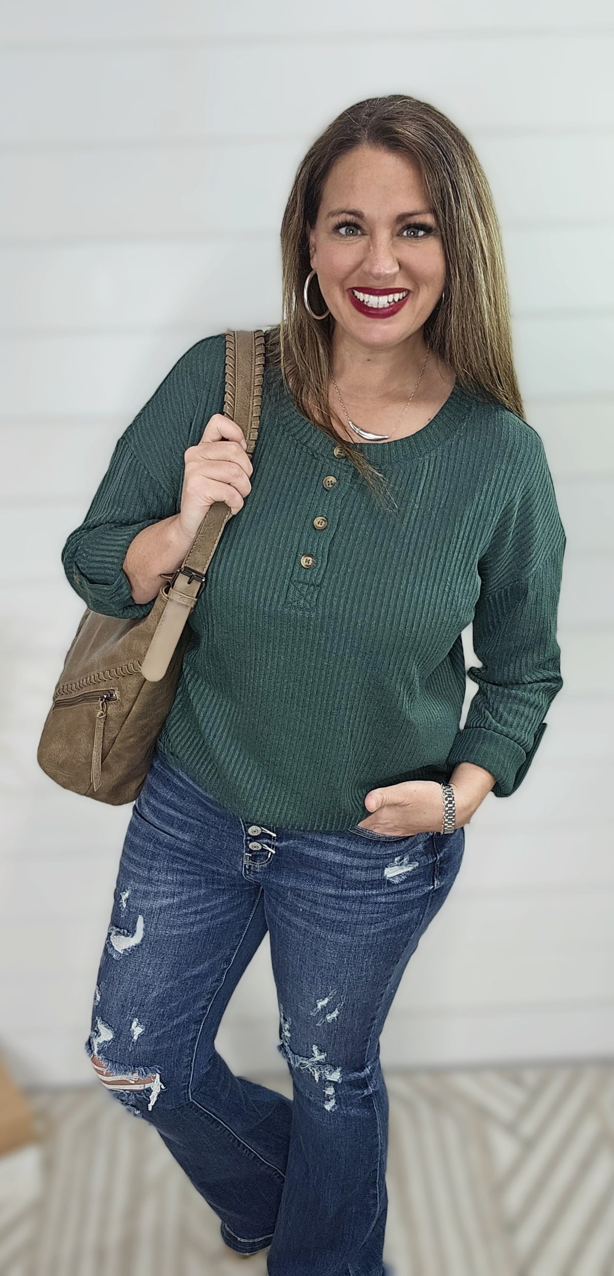 HUNTER GREEN HENLEY 3/4 ROLL UP SLEEVE KNIT TOP