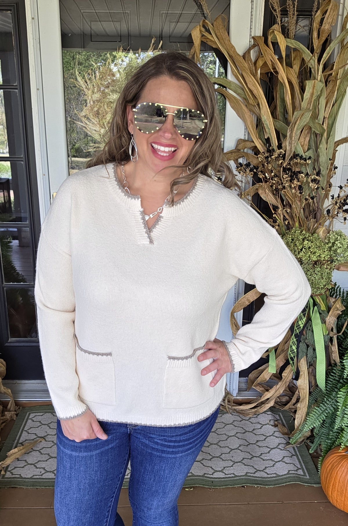 OATMEAL STITCH DETAIL DOUBLE POCKET PULLOVER SWEATER