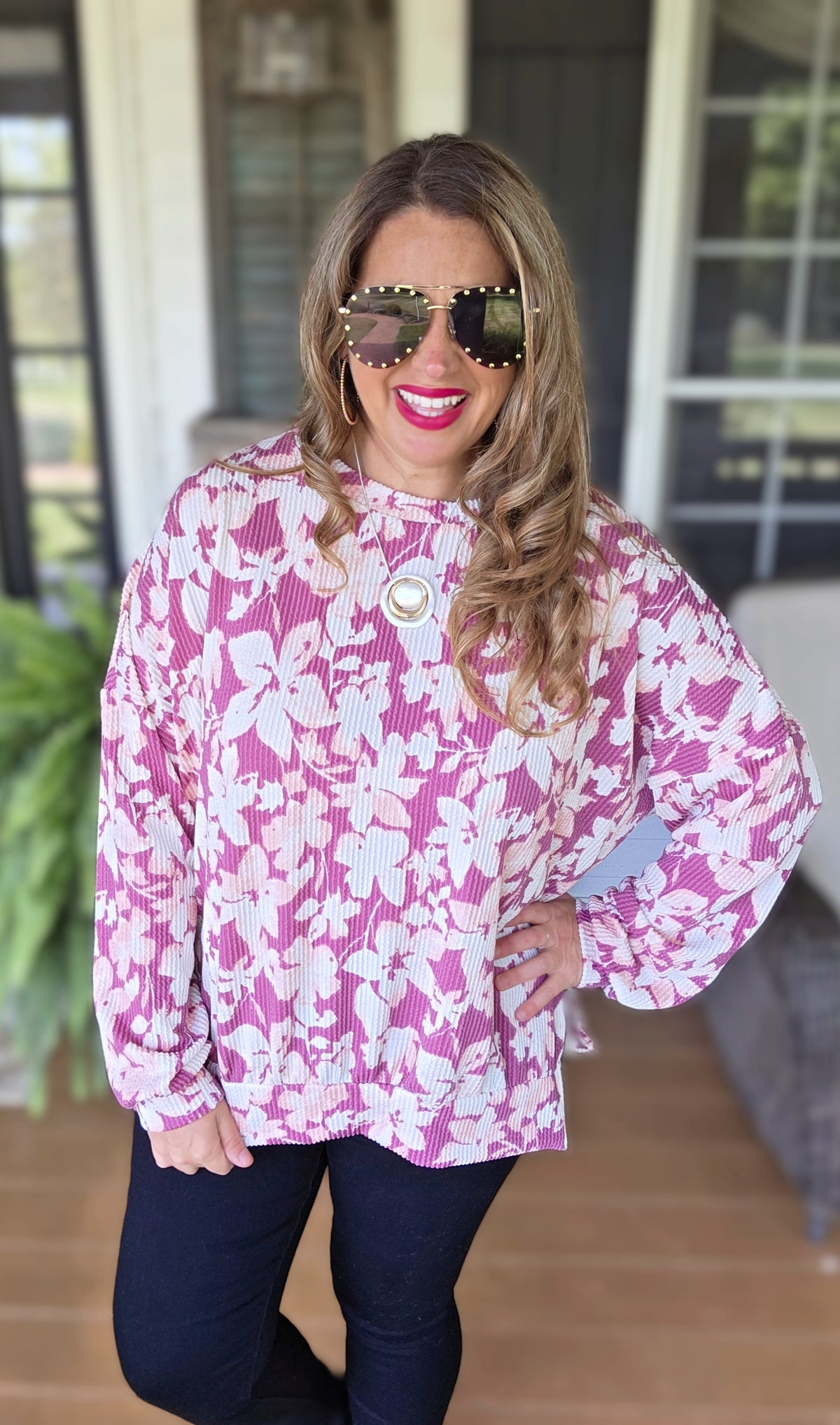 MAUVE FLORAL RAISED RIBBED SLIT BOTTOM TOP