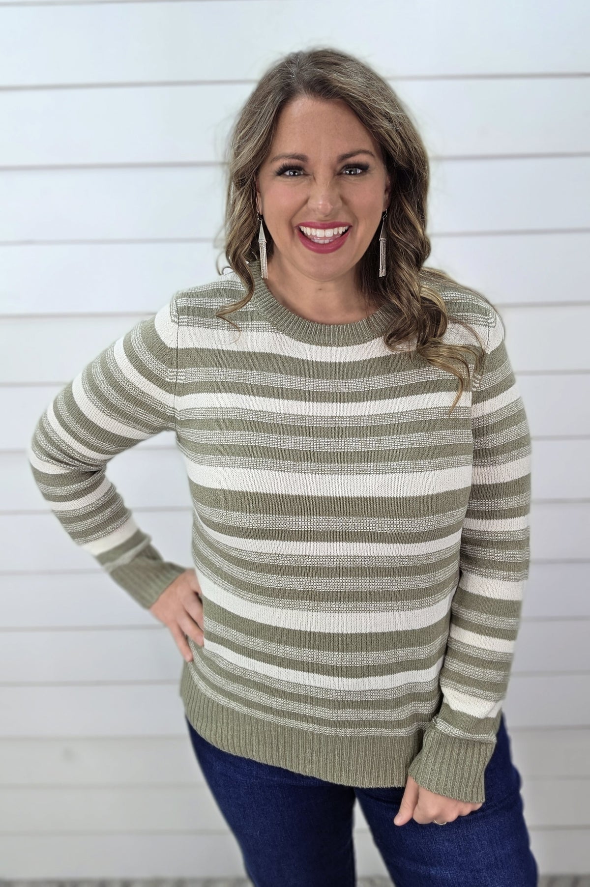OLIVE STRIPED CREW NECK PULLOVER SWEATER