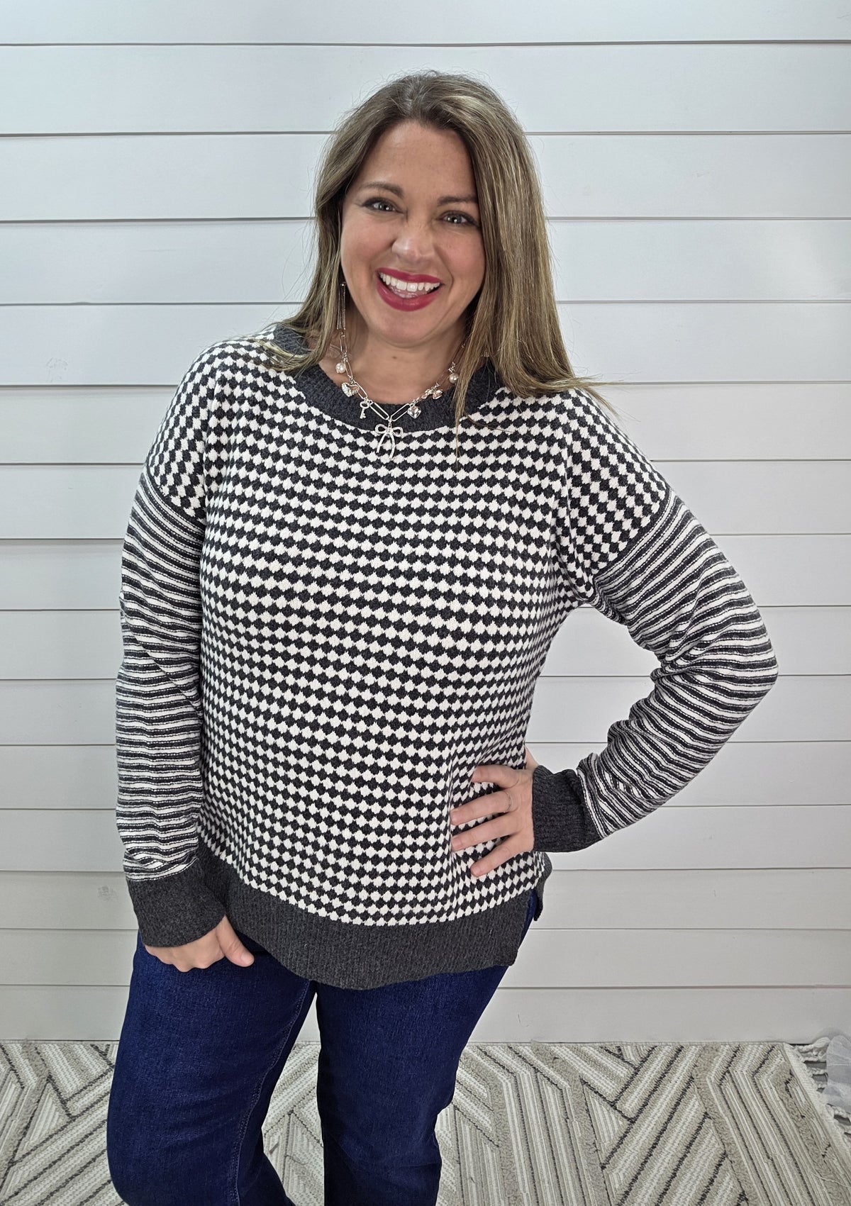 CHARCOAL CHECKERBOARD/STRIPED CONTRAST SWEATER