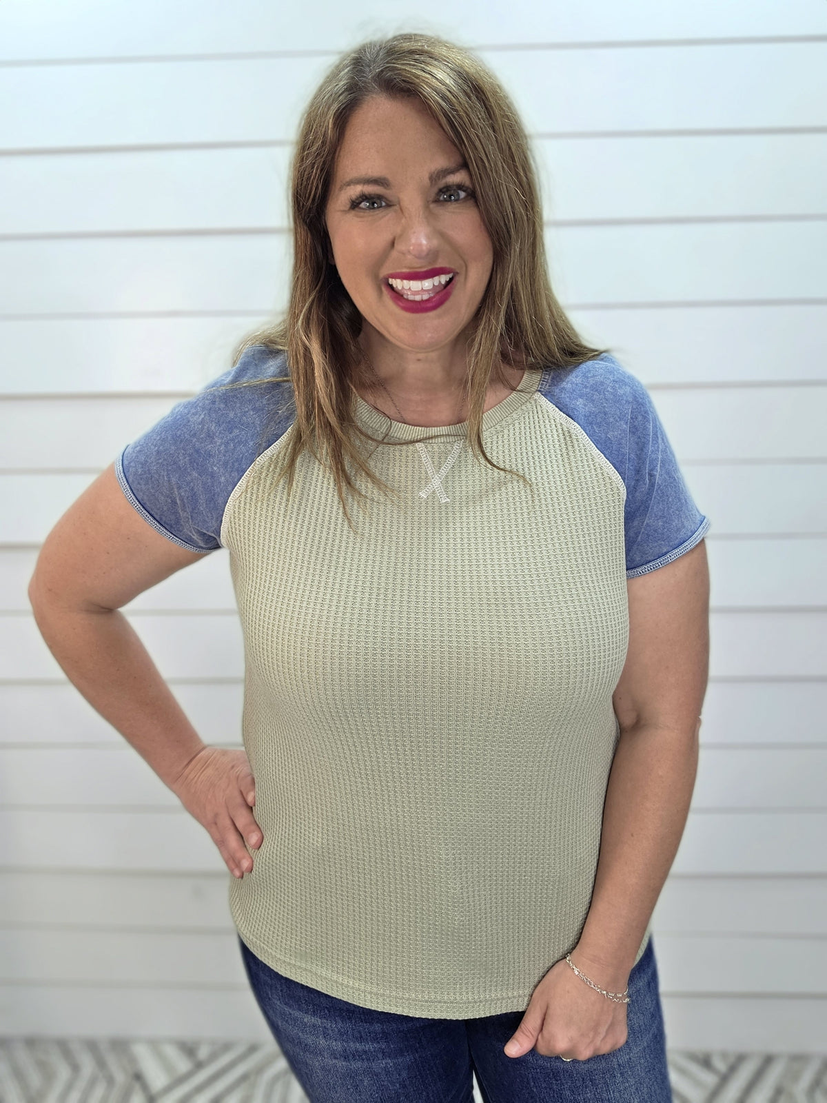 LIGHT OLIVE MINERAL WASH WAFFLE TEXTURE TOP W/ SOFT DENIM ACCENTS