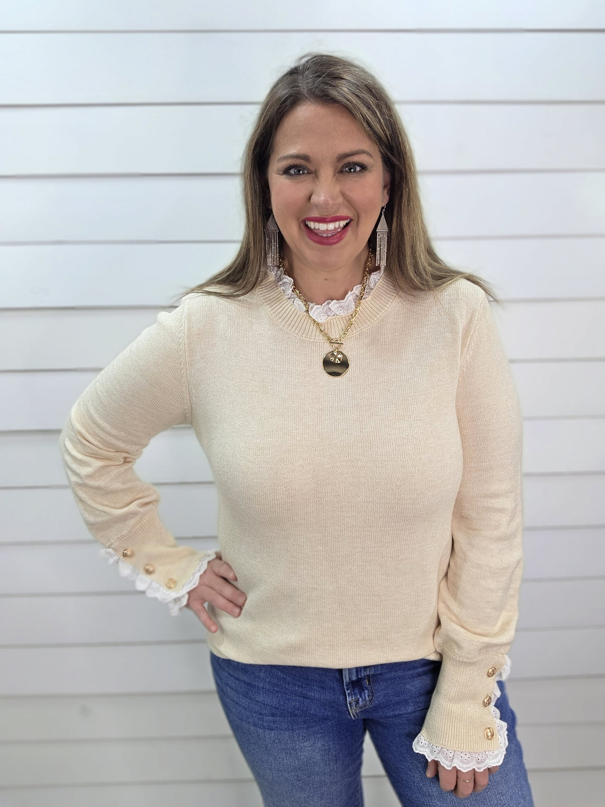 CREAM LACE TRIM SOFT PULLOVER SWEATER