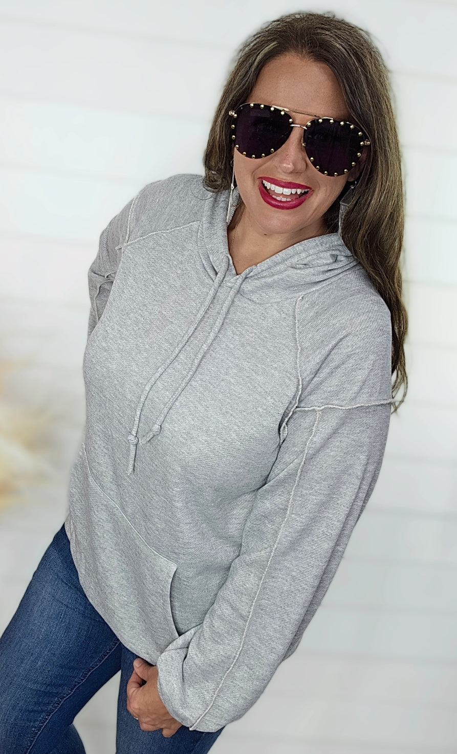 HEATHER GREY REVESE STITICHING HOODED PULLOVER