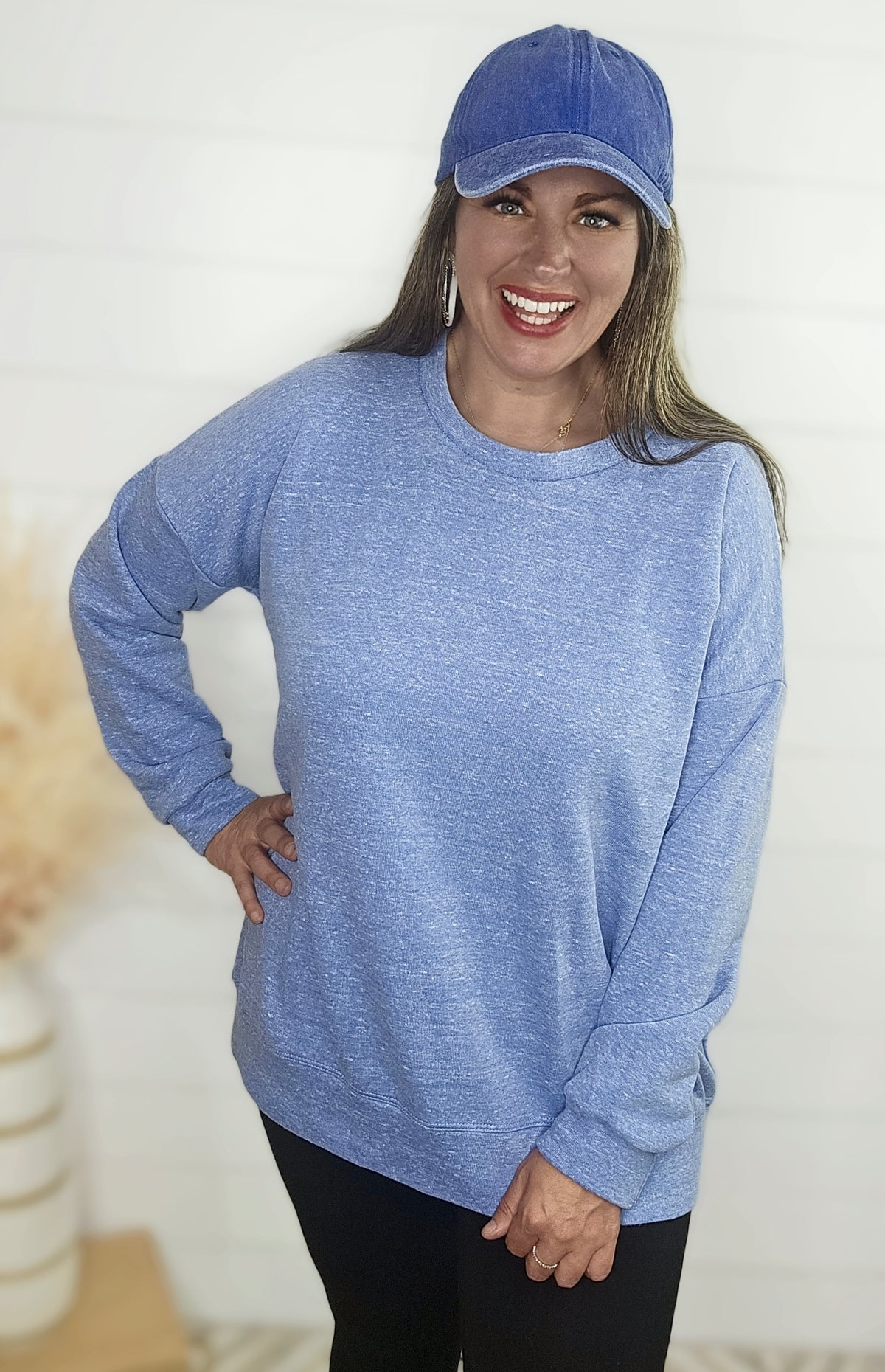 BLUE OVERSIZED PLUSH HEATHERED SWEATSHIRT