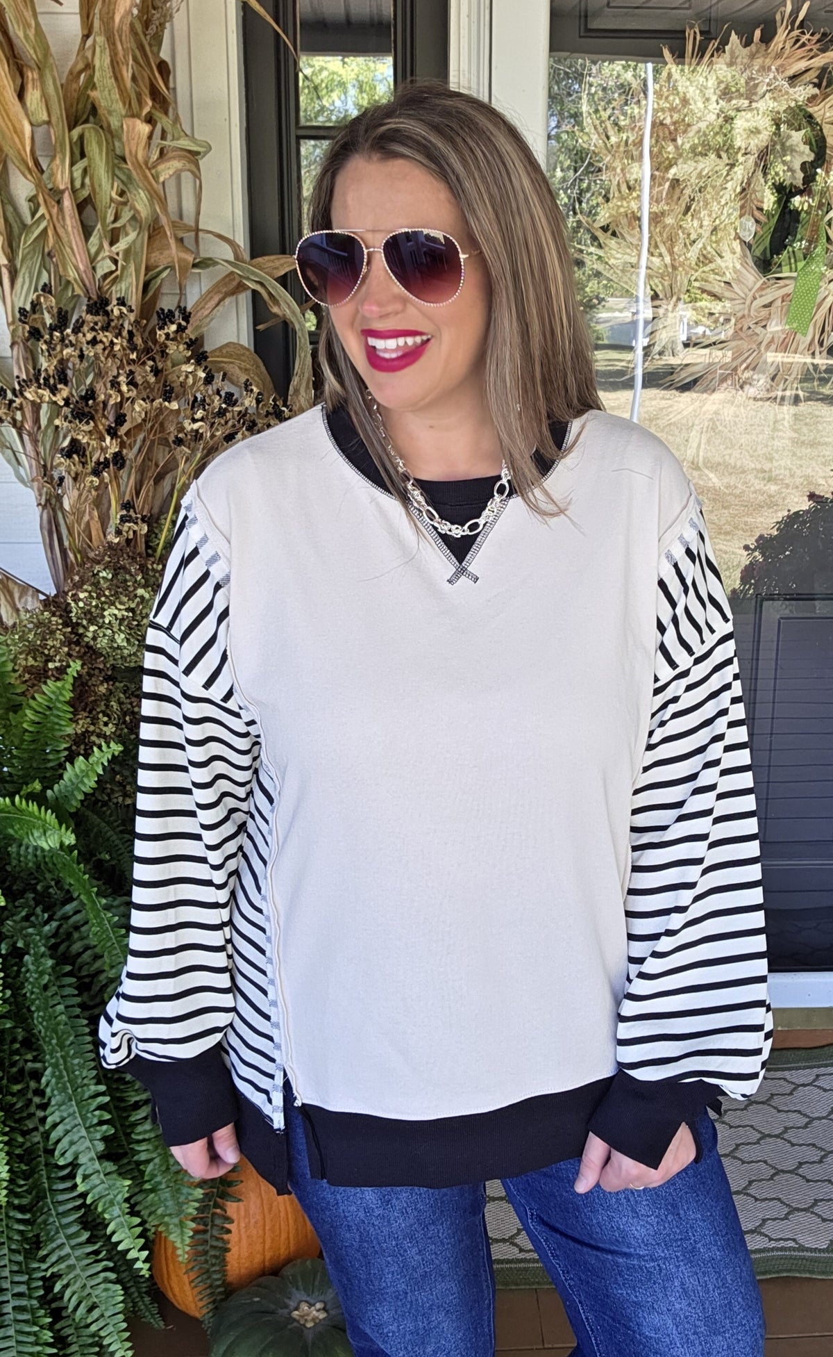 CREAM/BLACK STRIPED CONTRAST FRENCH TERRY PULLOVER