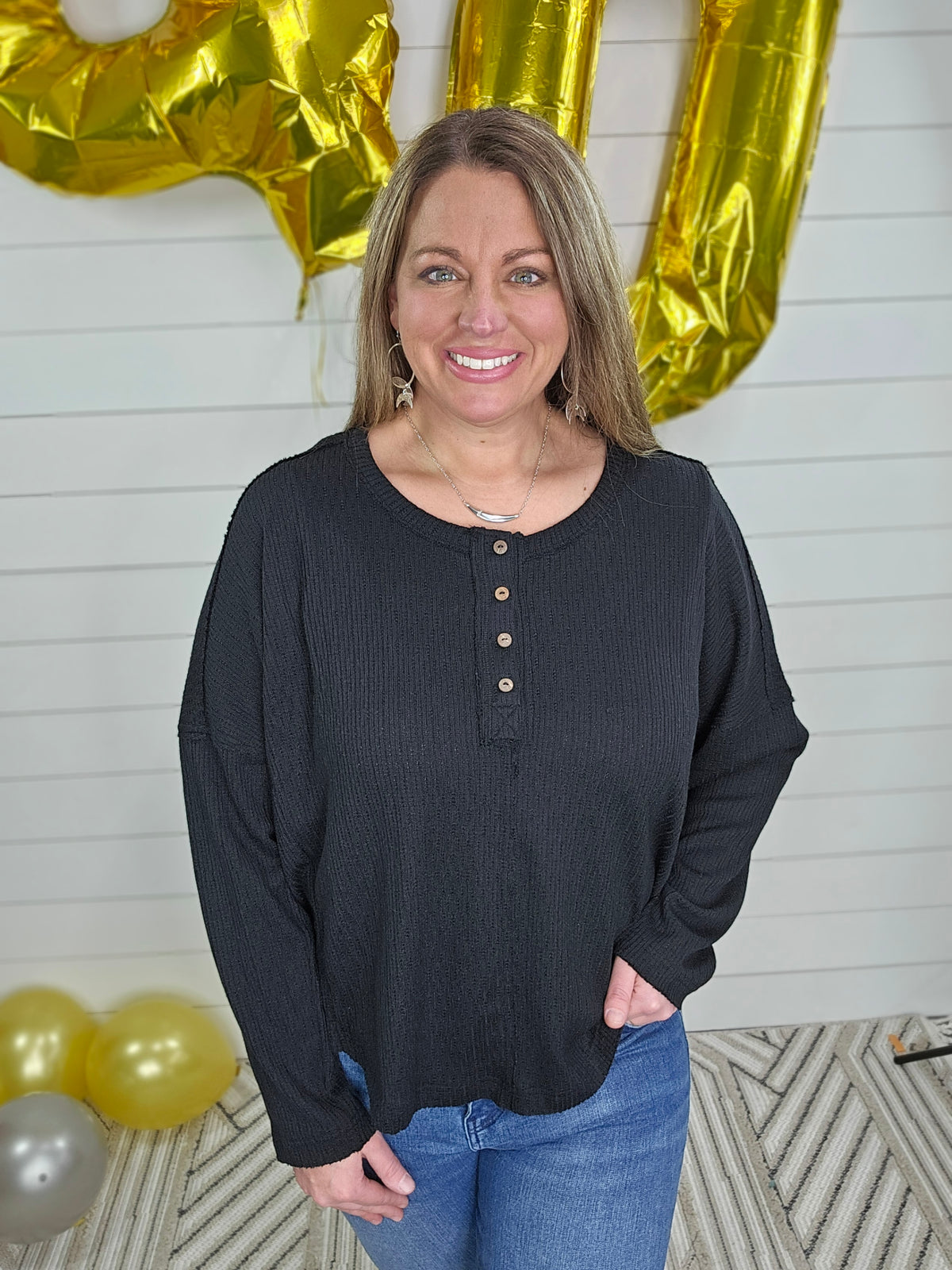 BLACK OVERSIZED HENLEY TOP