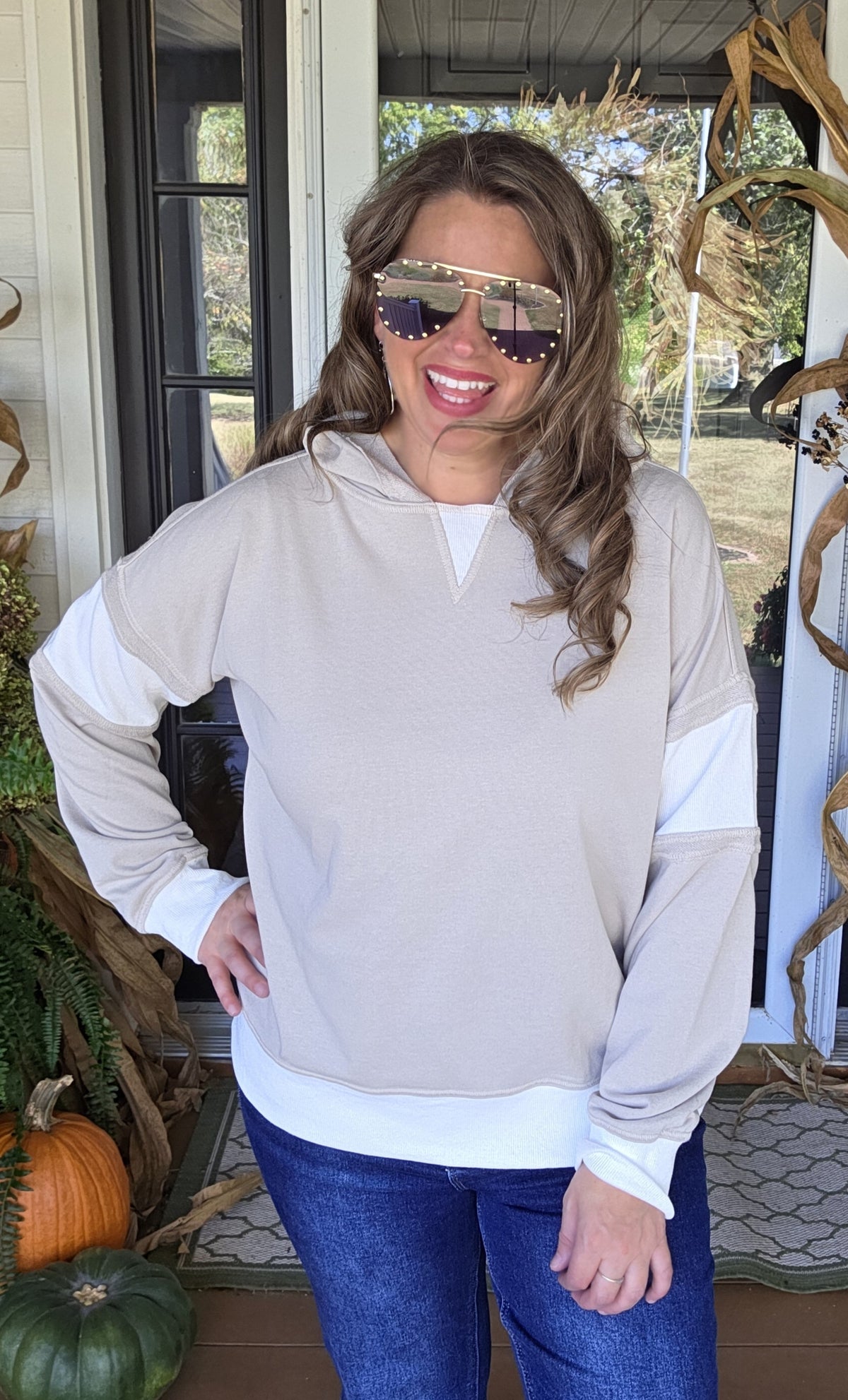 TAUPE FRENCH TERRY HOODIE WITH CONTRAST RIBBED SLEEVE