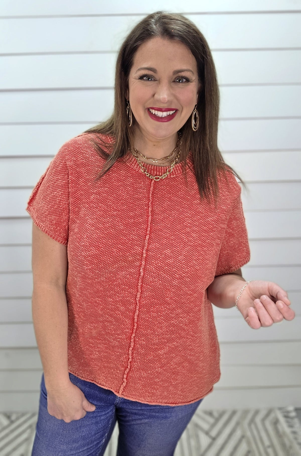 RED MINERAL WASH LOOSE FIT SHORT SLEEVE SWEATER KNIT TOP