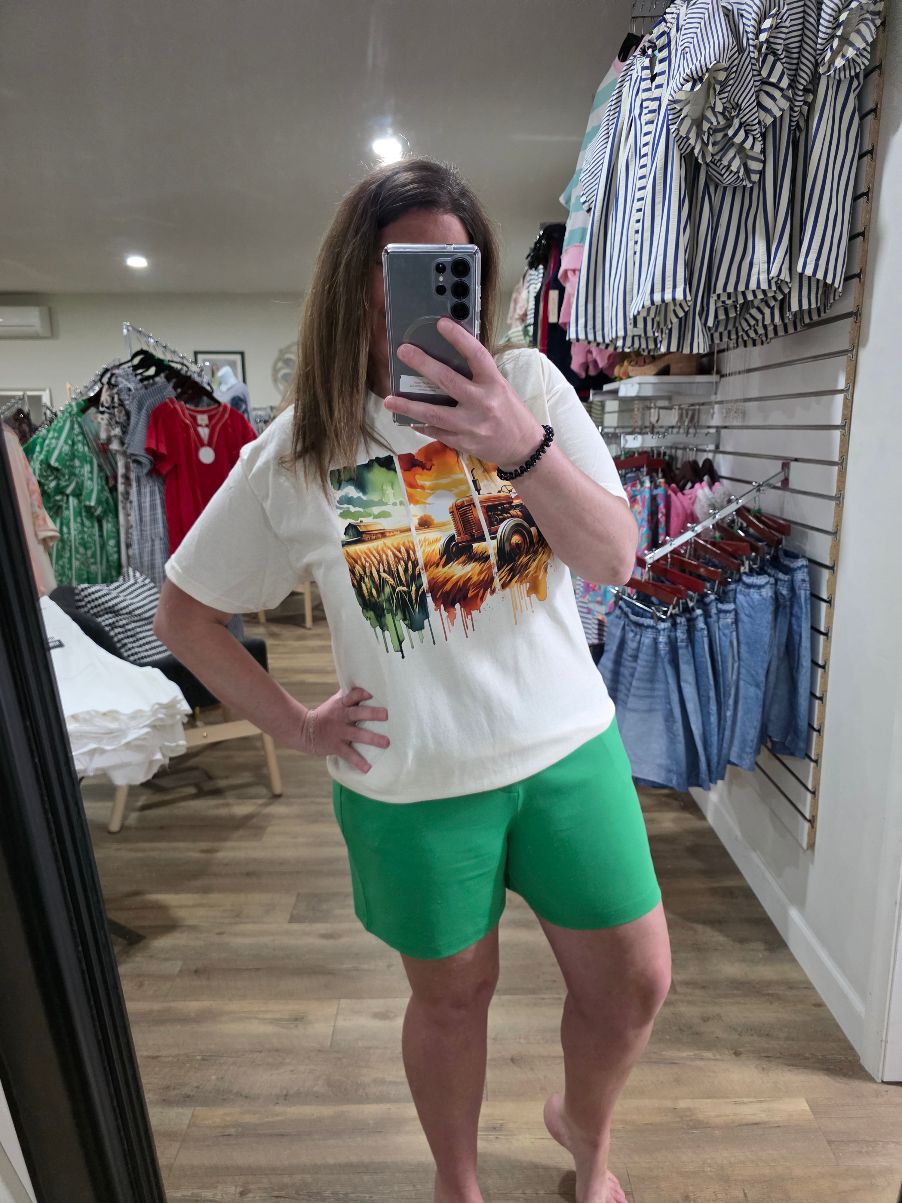 DEAR SCARLETT SHORTS- KELLY GREEN – Brooch Boutique