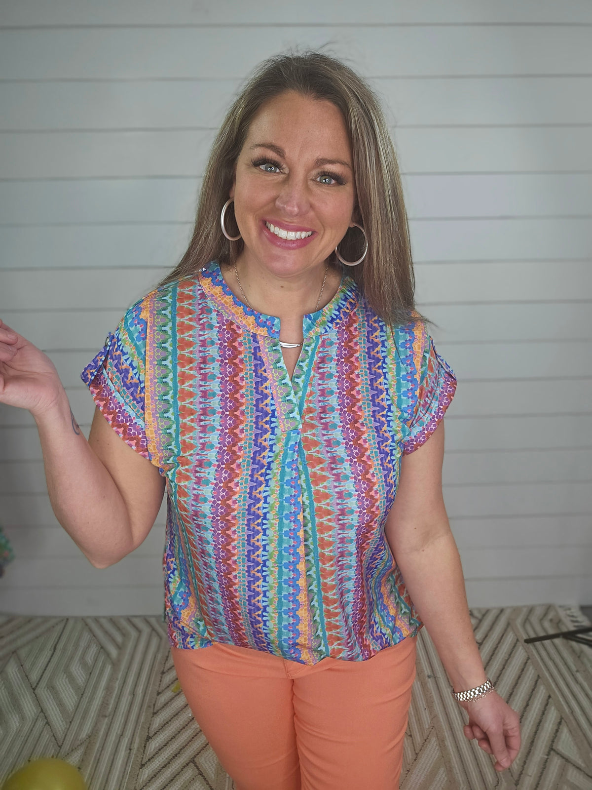MULTI COLOR PRINTED SHORT SLEEVE LIZZY