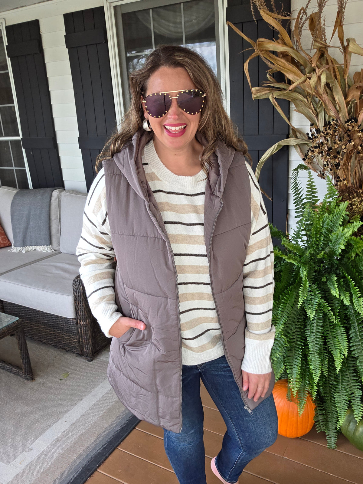 GUNMETAL HOODED PUFF VEST