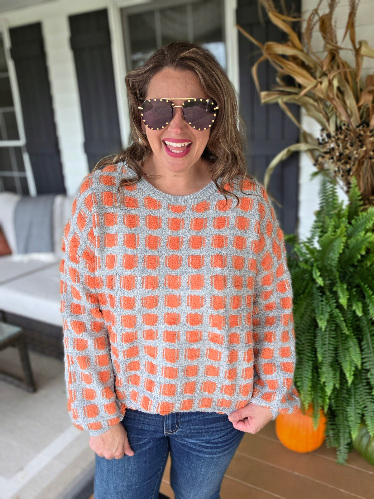 CORAL/GREY TEXTURED BLOCK PULL OVER SWEATER