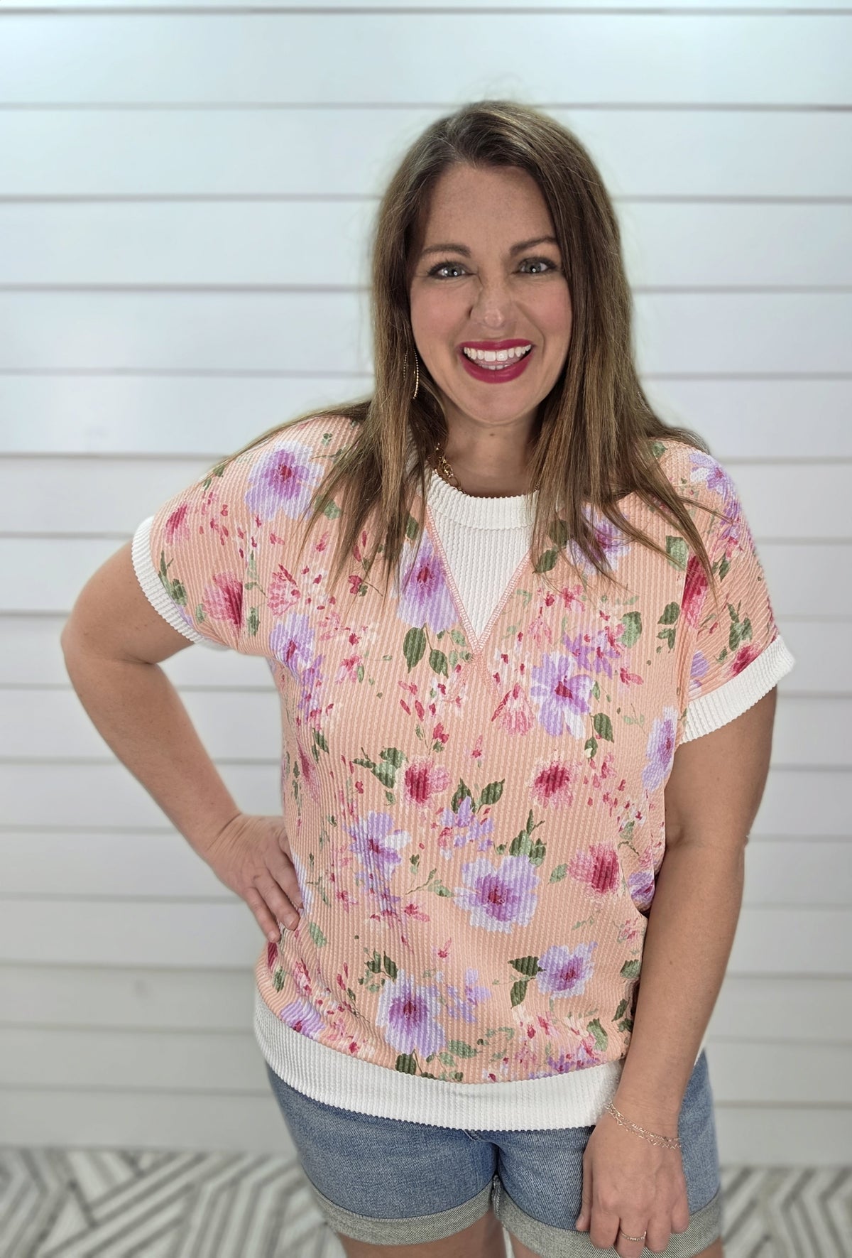 PEACH FLORAL RAISED RIBBED KNIT TOP