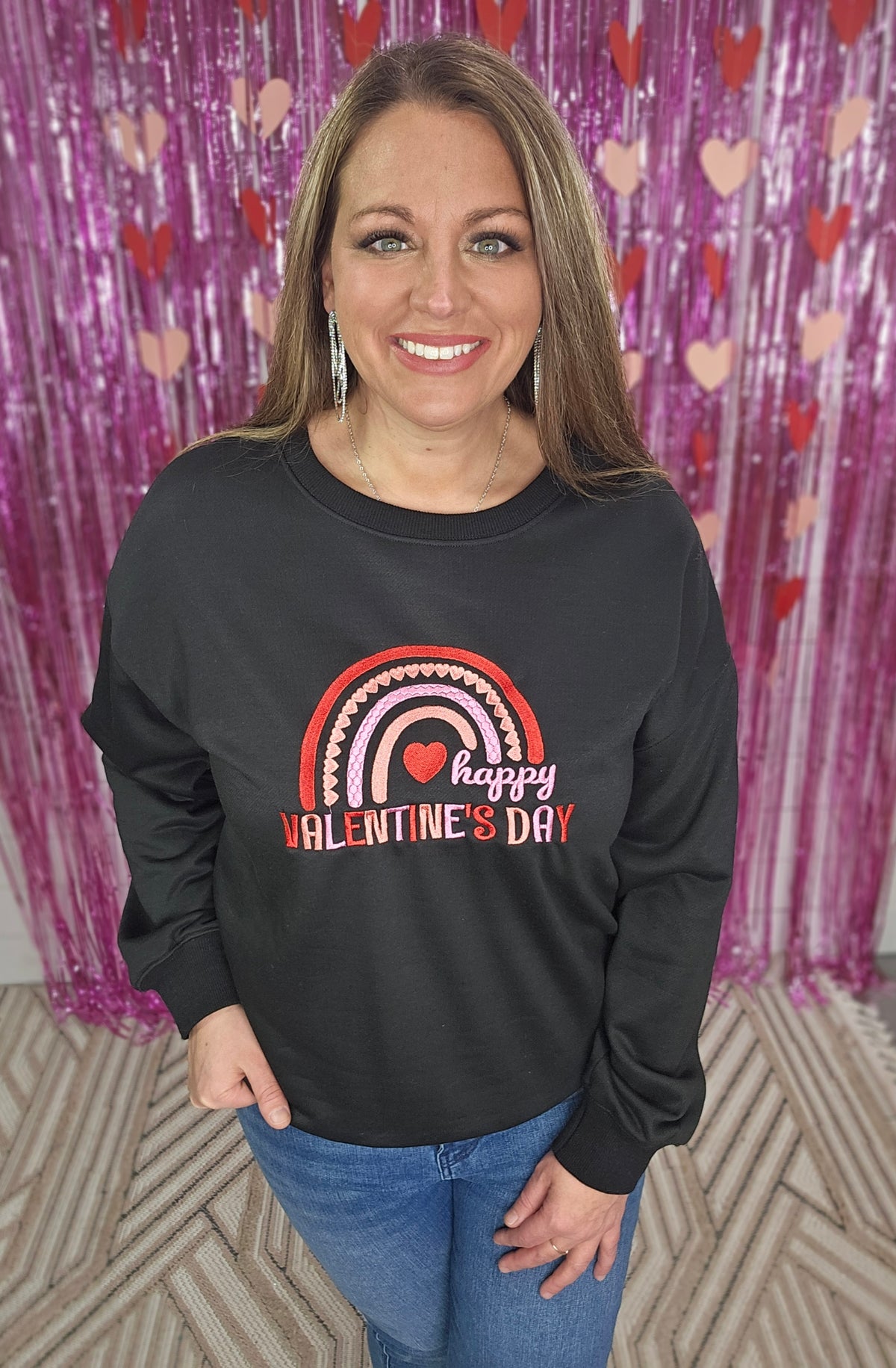 BLACK HAPPY VALENTINE'S DAY EMBROIDERED SWEATSHIRT