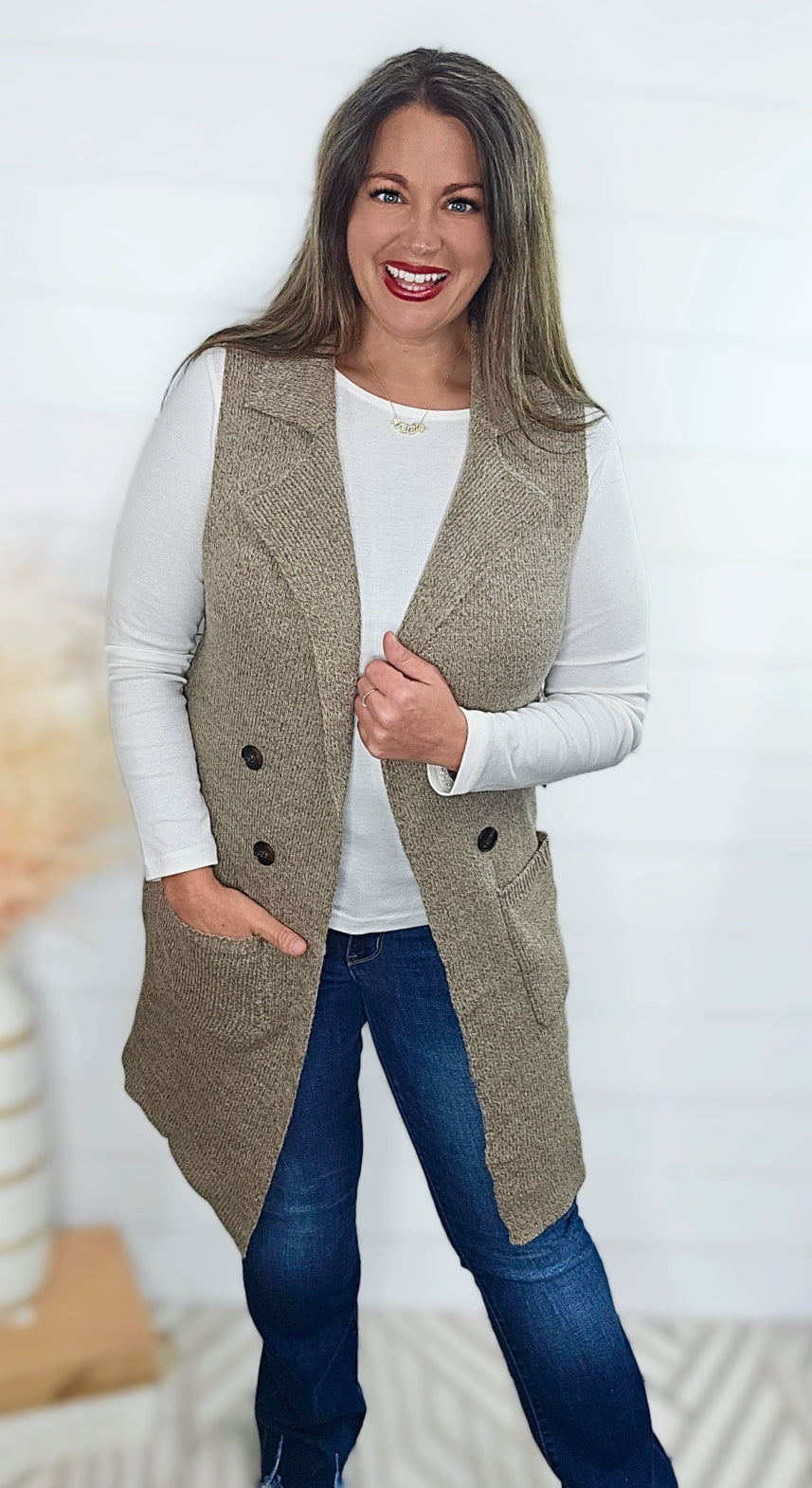 KHAKI SLEEVELESS LONG SWEATER VEST