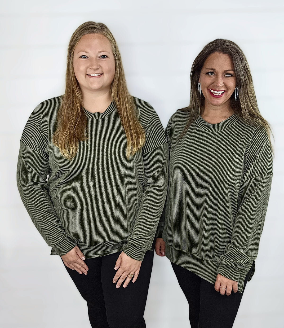 OLIVE RAISED RIBBED OVERSIZED TOP