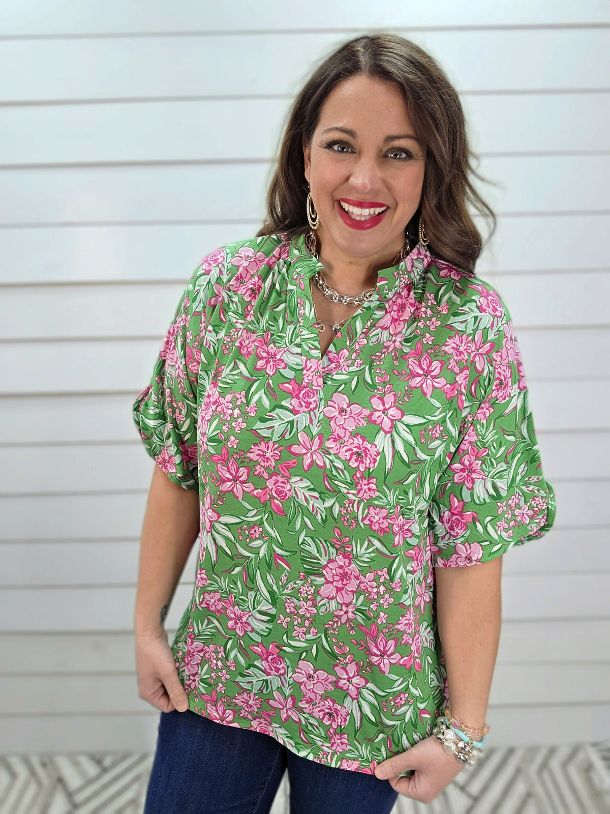 DEAR SCARLETT BREEZE SPLIT SLEEVE TOP - GREEN/PINK FLORAL PRINT