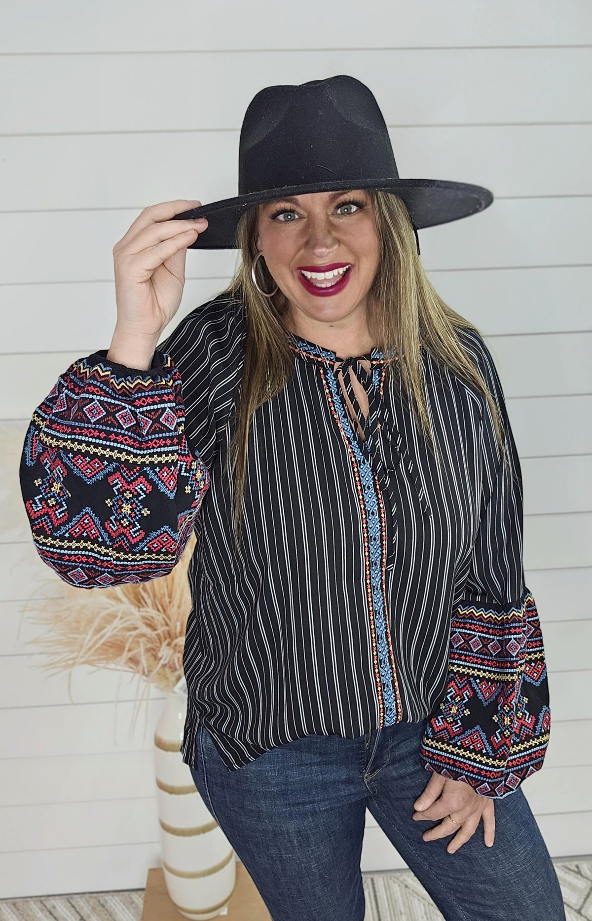 BLACK STRIPED EMBROIDERED TOP