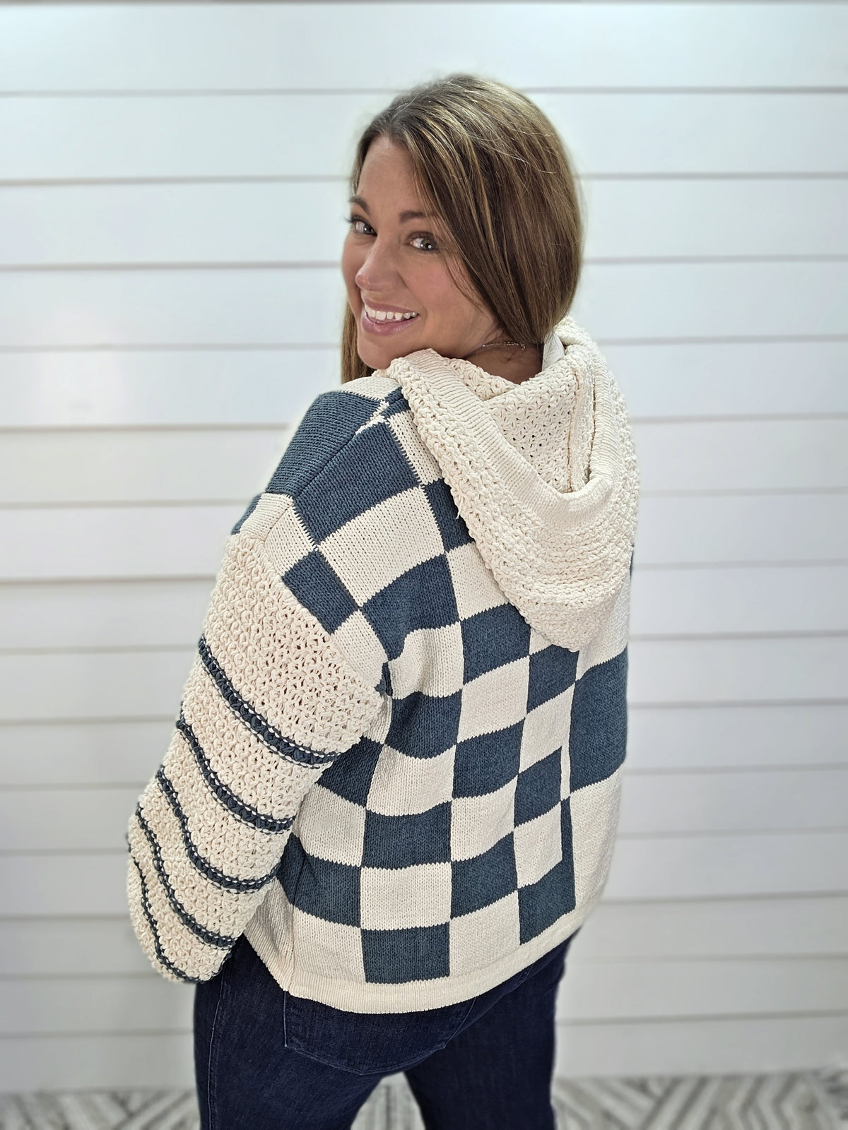 Ivory & OLIVER Checkered Contrast Oversized Hooded Sweater