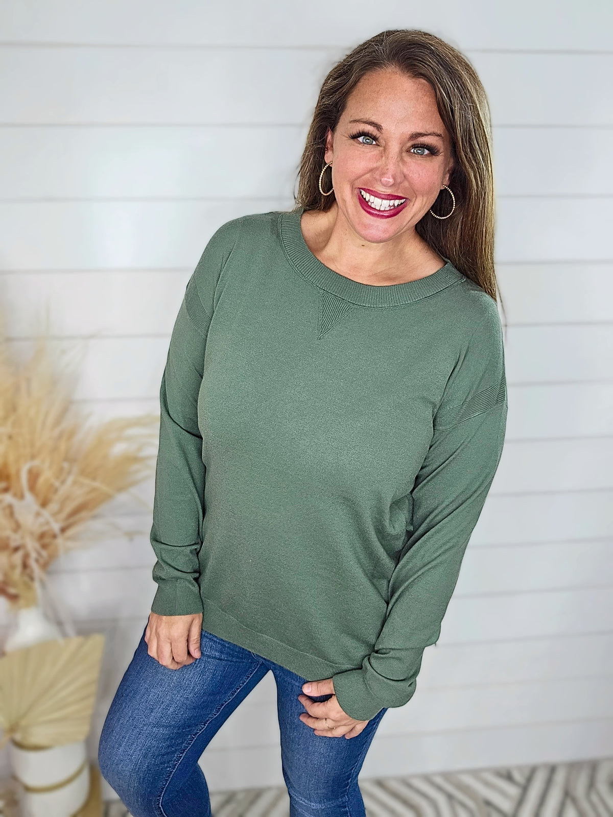 GREEN LIGHT WEIGHT SUPER SOFT PULLOVER SWEATER