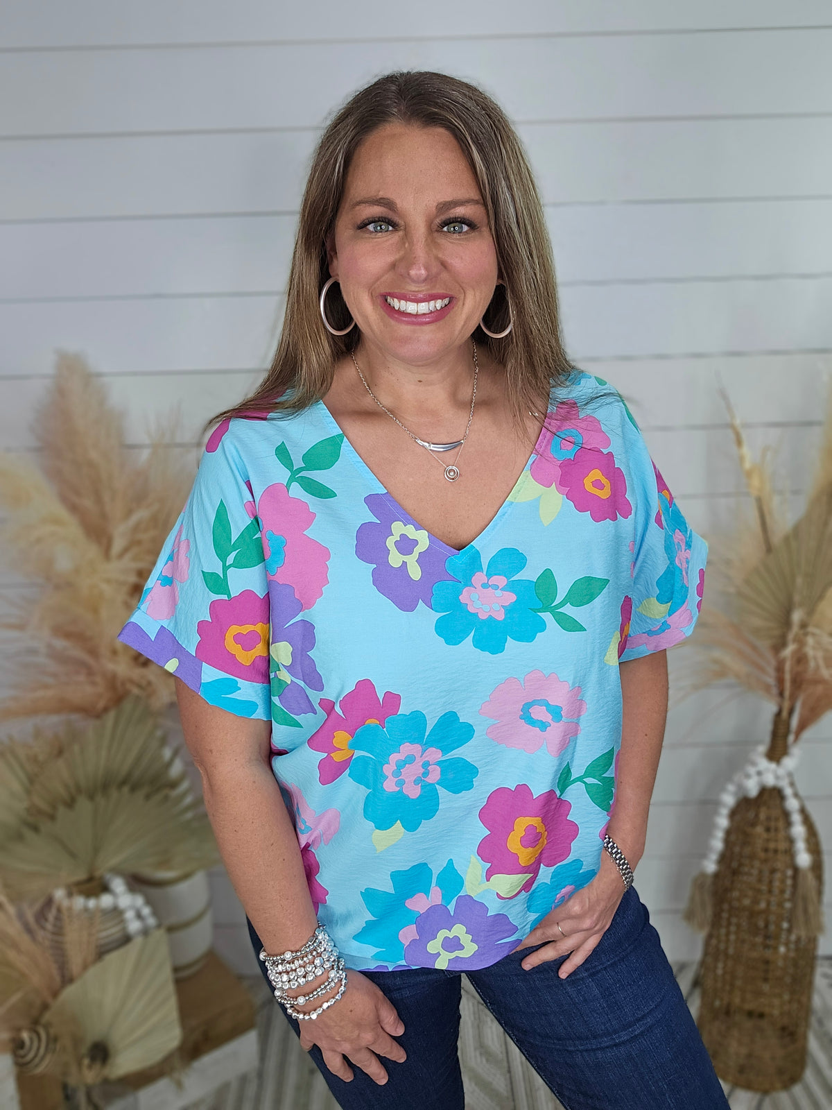 TURQUIOSE BIRGHT FLORAL OVERSIZED V NECK TOP