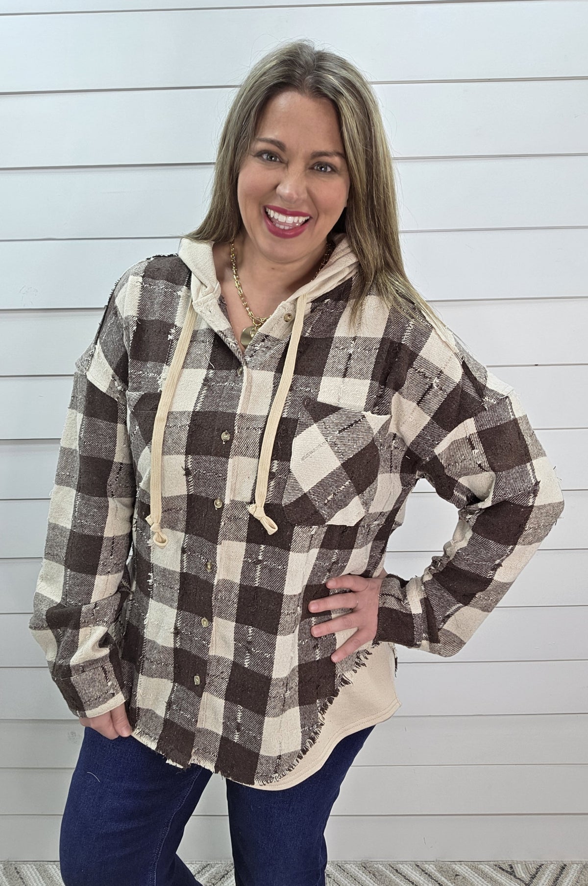 CHOCOLATE/CREAM PLAID BUTTON DOWN HOODED SHACKET