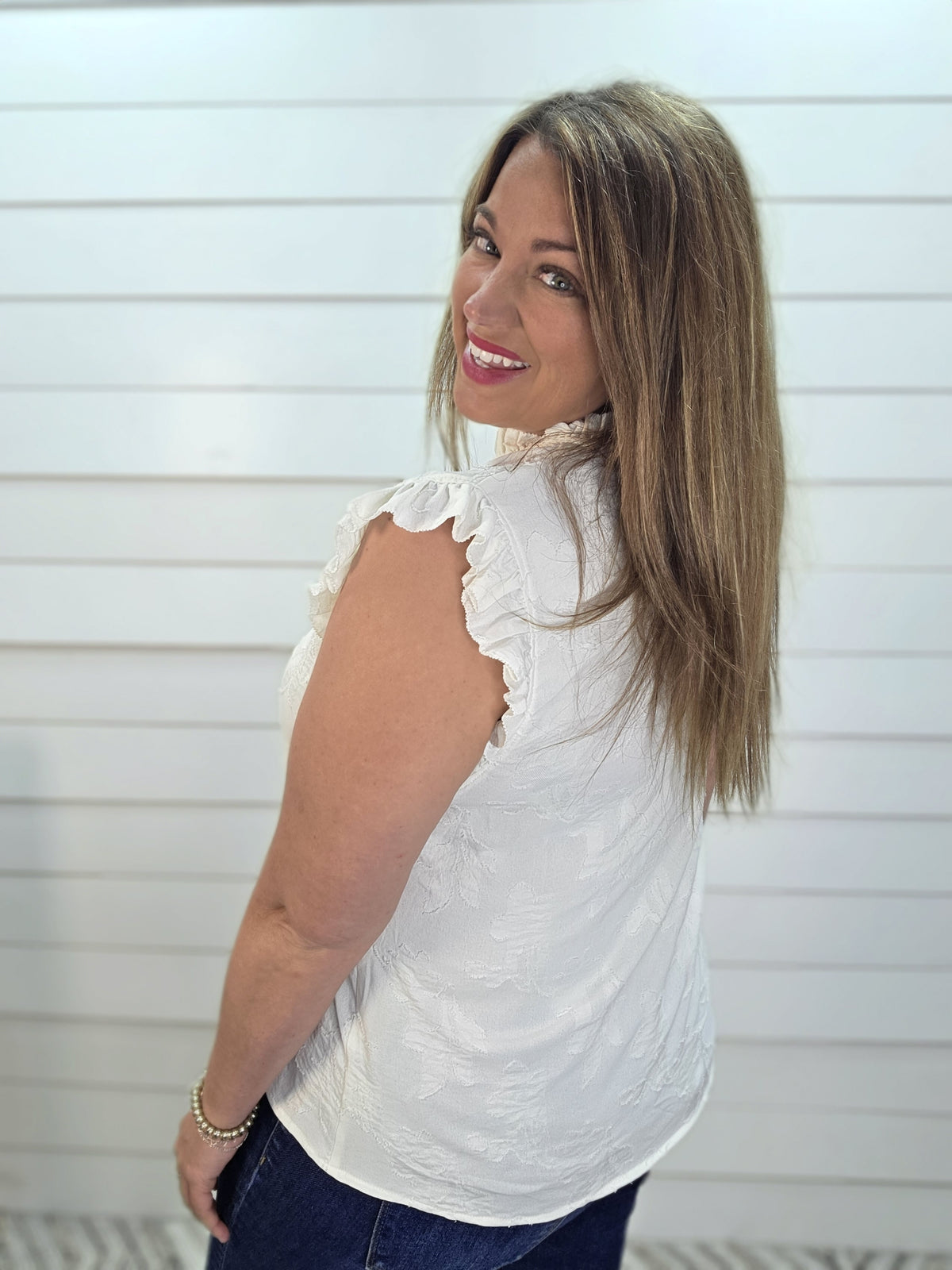 IVORY FLORAL TEXTURED SLEEVELESS RUFFLE TRIM WOVEN TOP