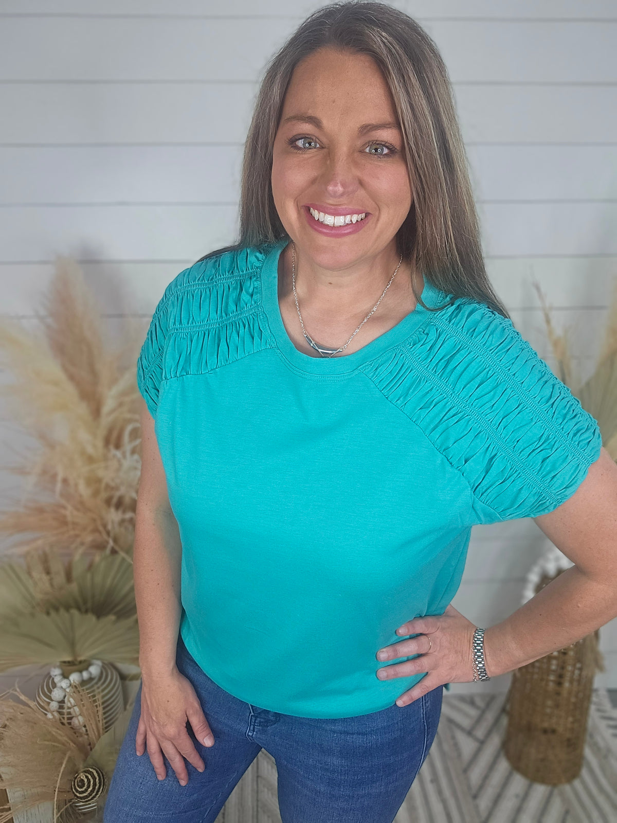 JADE SMOCKED SHOULDER CREW NECK TOP