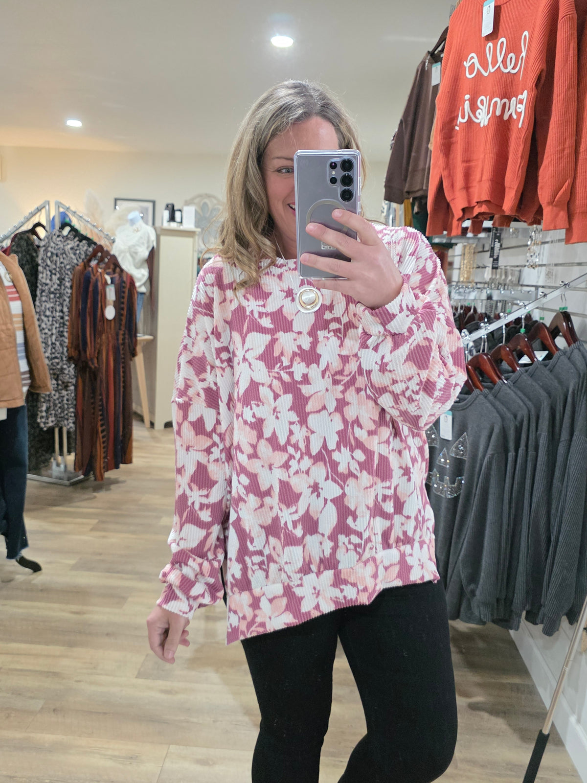 MAUVE FLORAL RAISED RIBBED SLIT BOTTOM TOP