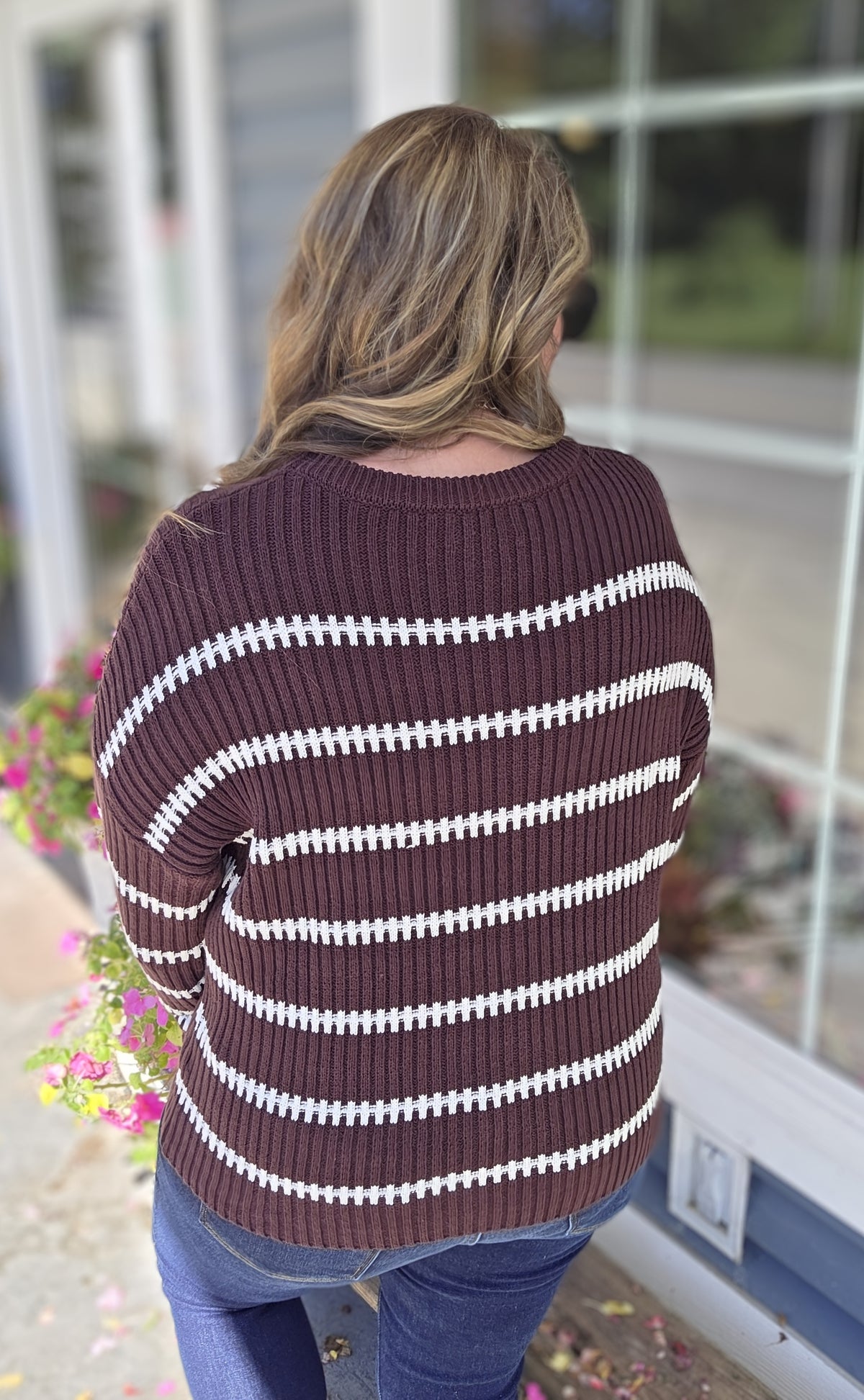 BROWN RIBBED STRIPED SWEATER