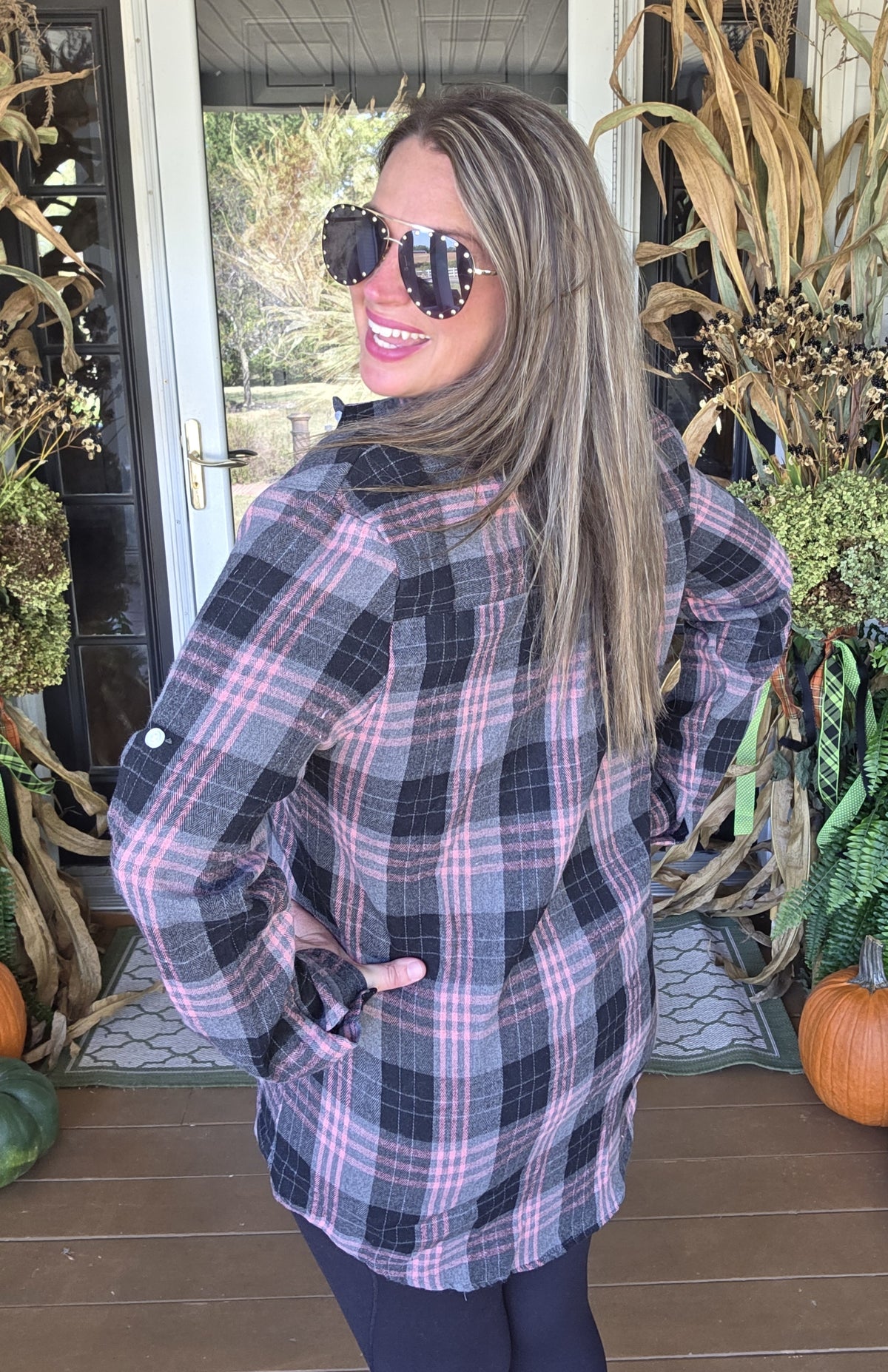 BLACK/CHARCOAL/PINK CHECK BUTTON DOWN TOP