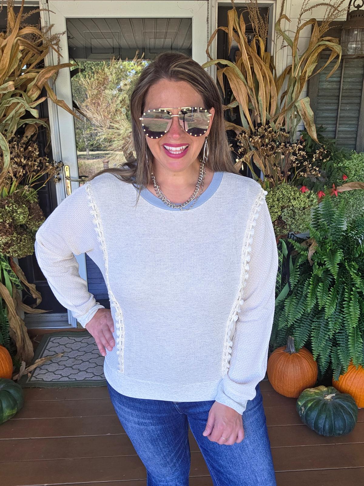 CREAM FABRIC CONTRAST PULLOVER WITH FRINGE DETAIL