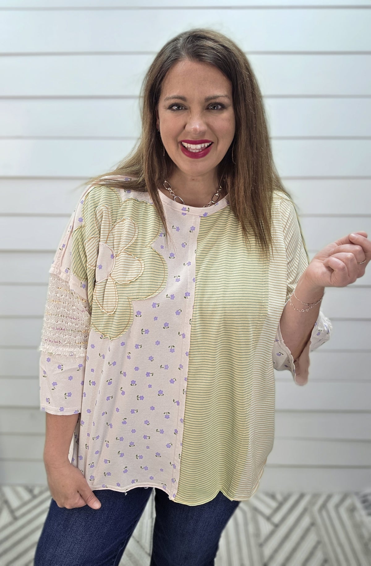 STRIPED/FLORAL OVERSIZED HALF SLEEVE KNIT TOP