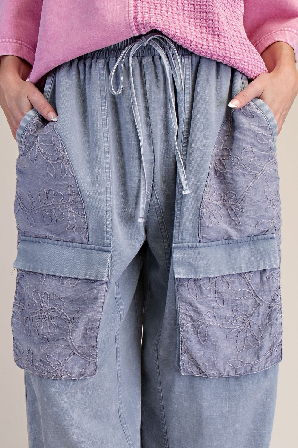 WASH DENIM EMBROIDERED TWILL JOGGER PANTS