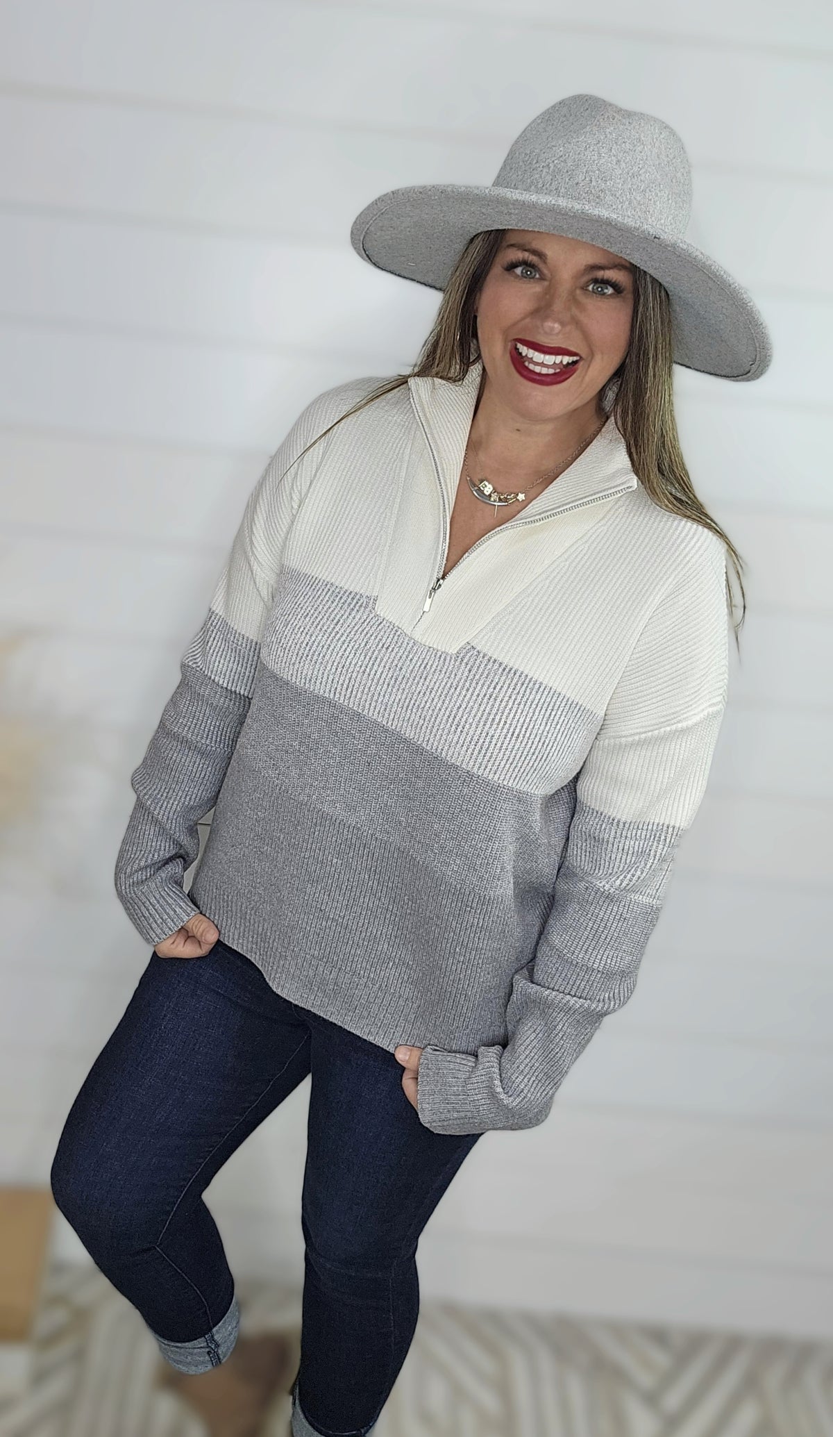 GREY/WHITE TEXTURED QUARTER ZIP COLORBLOCK SWEATER